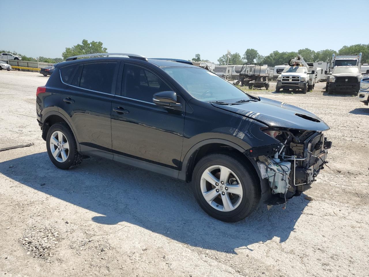 2014 Toyota RAV 4 - Image 4
