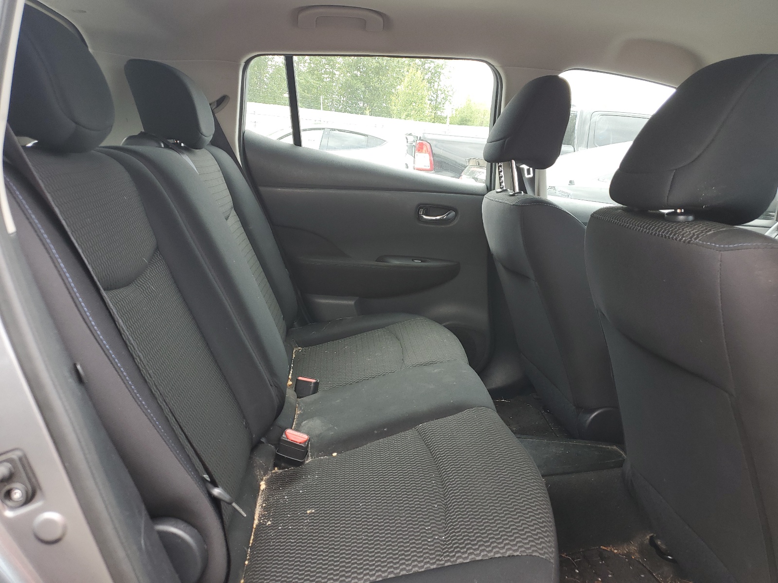 1N4AZ0CP7FC321324 2015 Nissan Leaf S