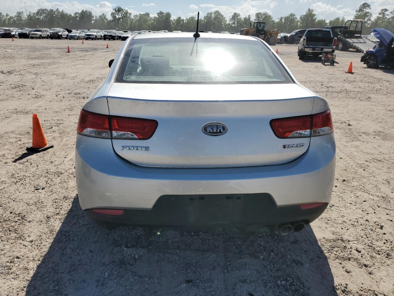 2013 Kia Forte Sx VIN: KNAFW6A3XD5742979 Lot: 59309184