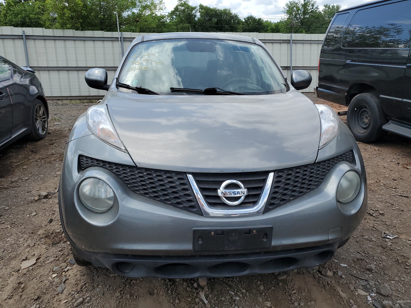 2012 Nissan Juke S vin: JN8AF5MV2CT114319