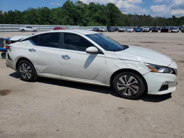  NISSAN ALTIMA 2020 Білий