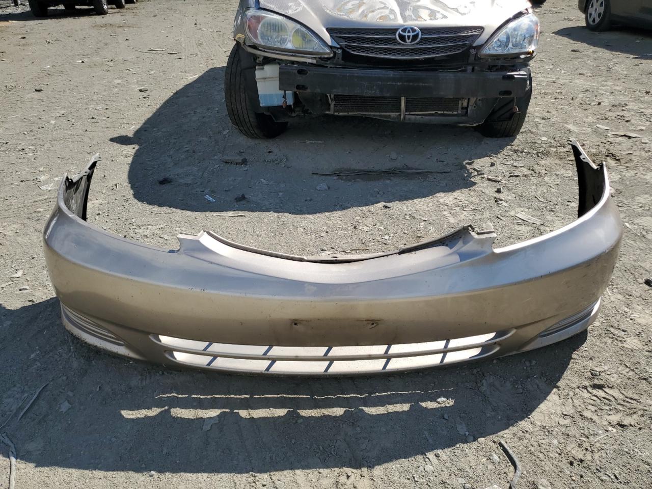 2004 Toyota Camry Le VIN: 4T1BE32K14U913158 Lot: 60057674