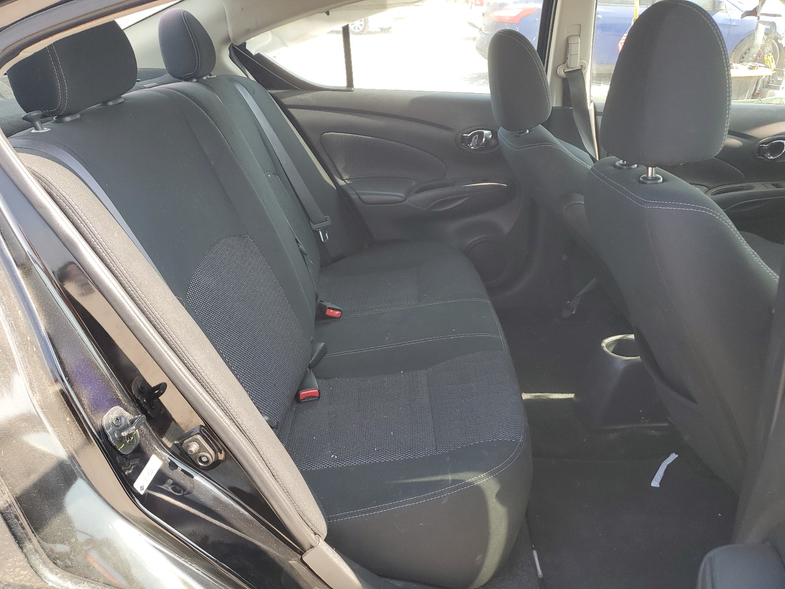 3N1CN7AP7JL807741 2018 Nissan Versa S