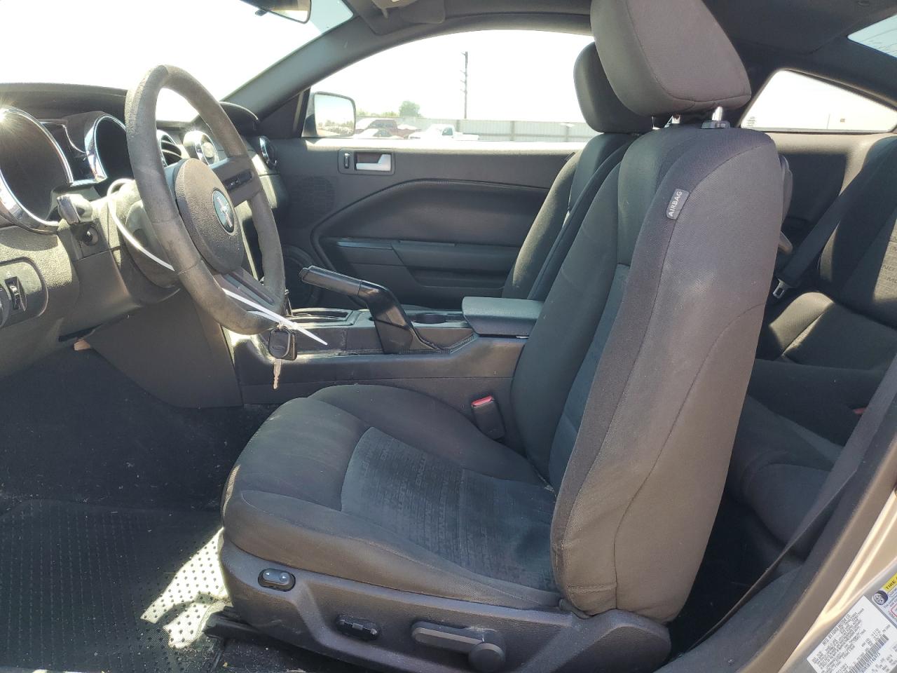 2008 Ford Mustang VIN: 1ZVHT80N585146975 Lot: 60668824