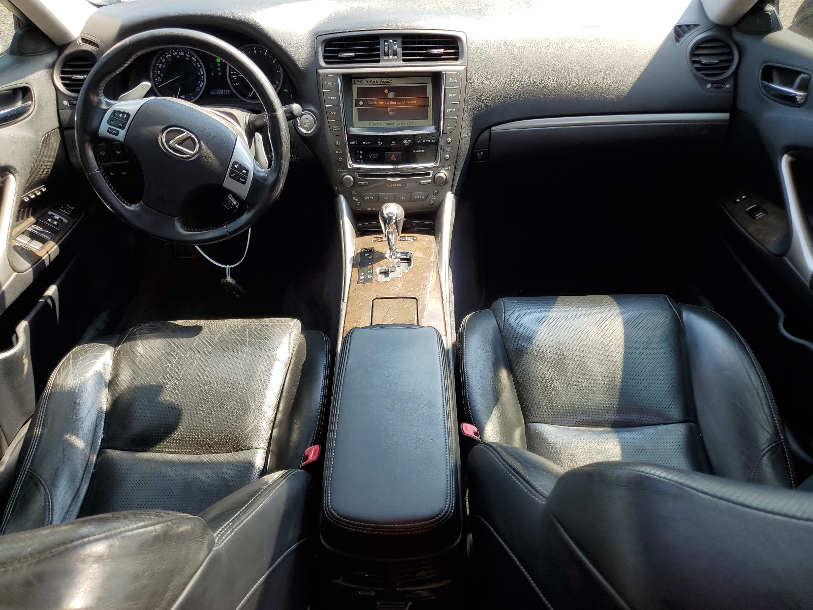 JTHCE5C26B5000128 2011 Lexus Is 350