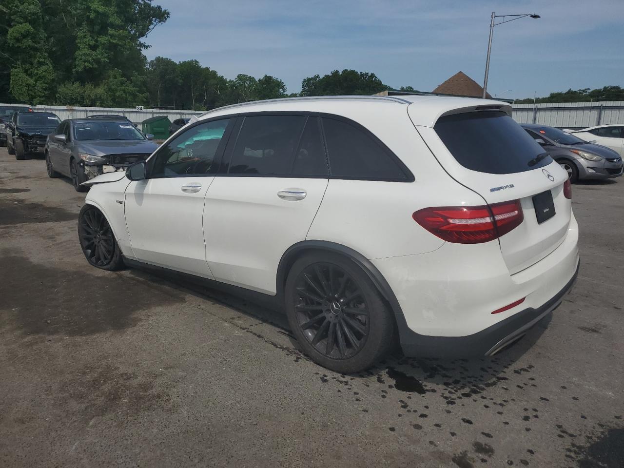 WDC0G6EB5KF593809 2019 MERCEDES-BENZ GLC - Image 2