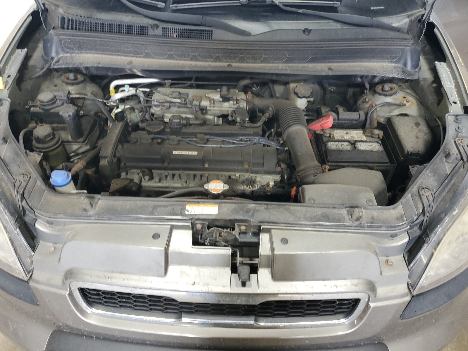 KNDJT2A20B7240263 2011 Kia Soul +