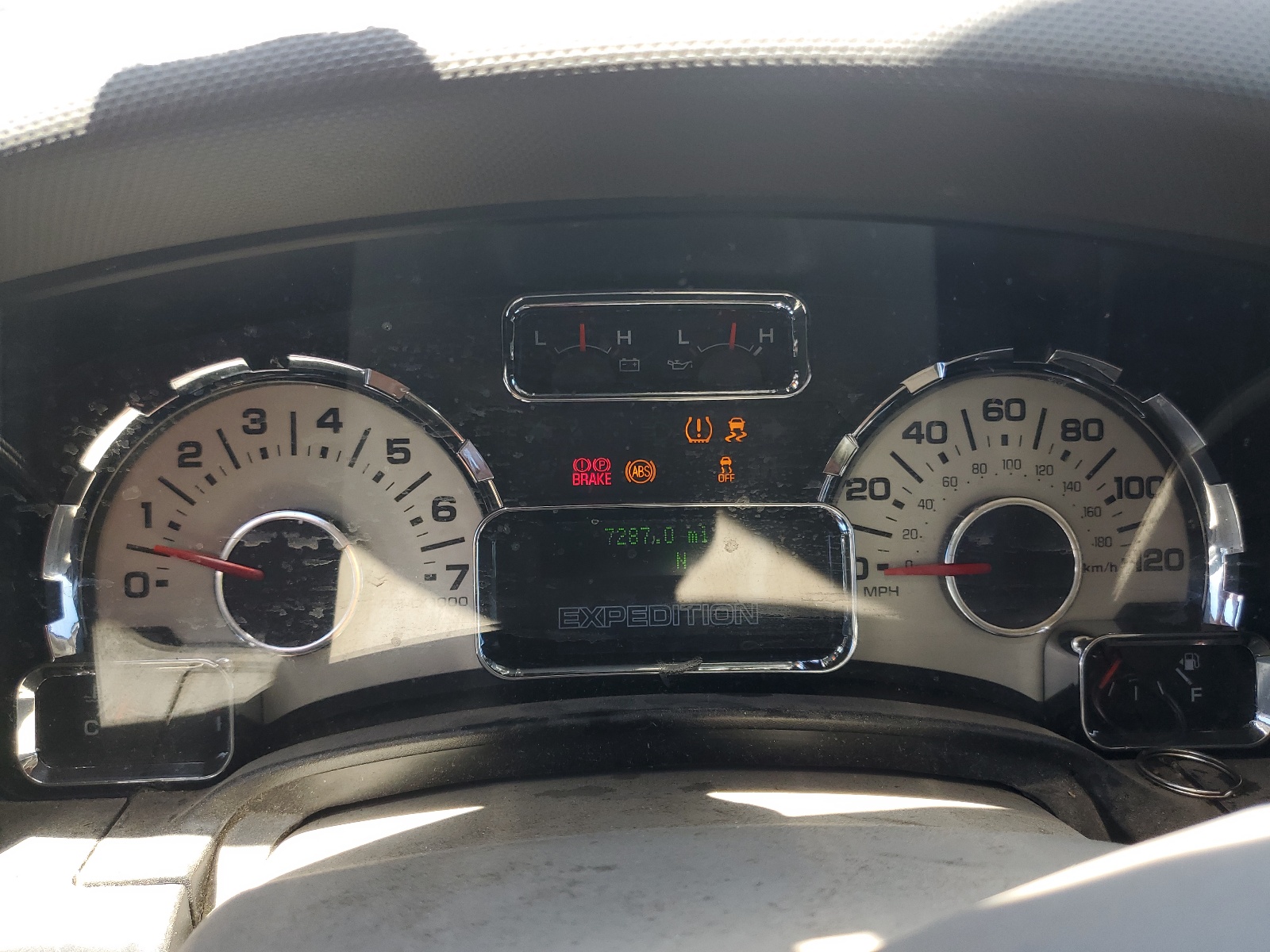 1FMJU1J52EEF01034 2014 Ford Expedition Xlt