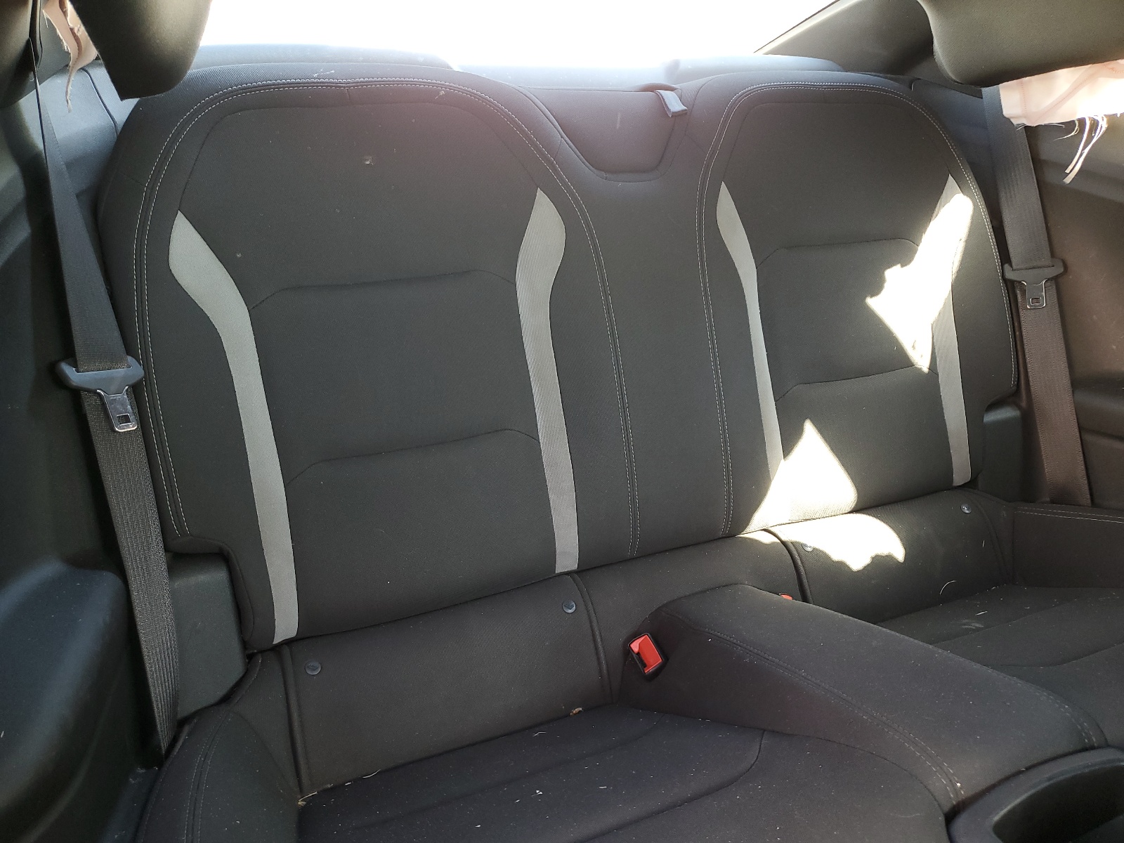 1G1FB1RX2J0121908 2018 Chevrolet Camaro Lt