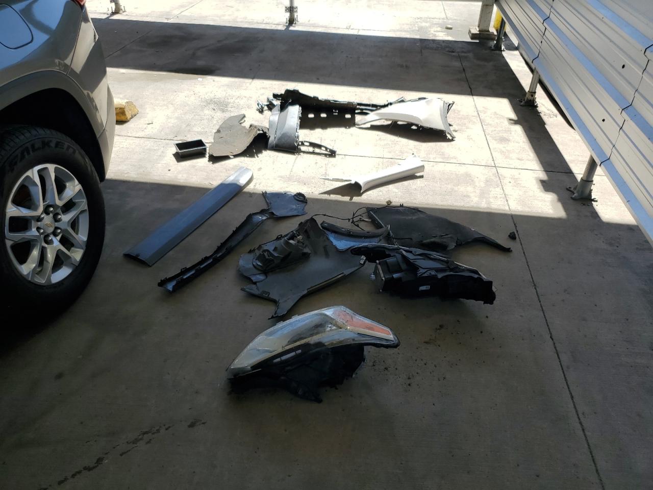 2018 Chevrolet Traverse Lt VIN: 1GNERGKW4JJ211999 Lot: 52599254