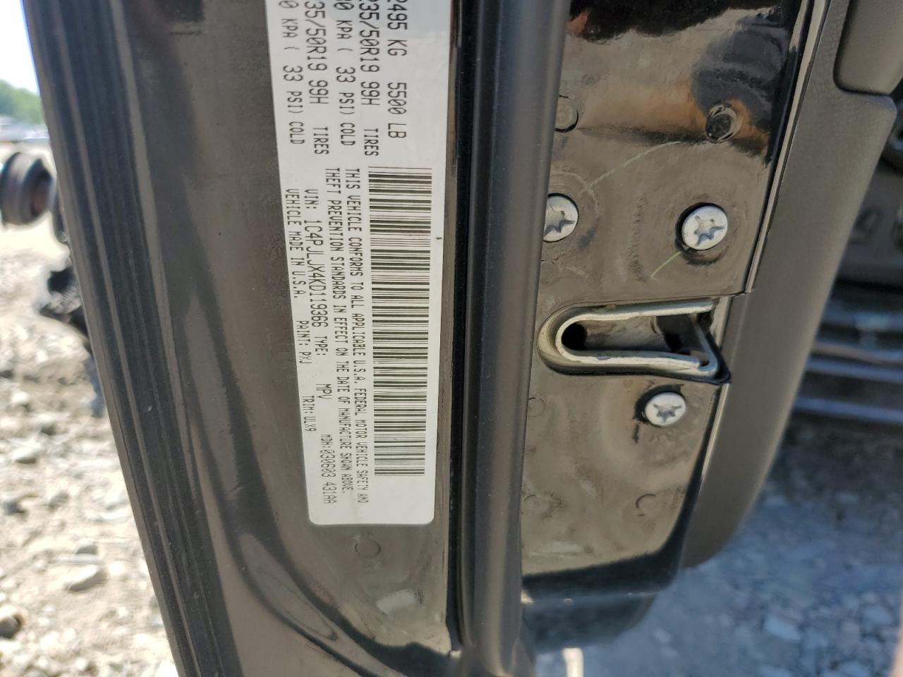 2019 Jeep Cherokee Overland VIN: 1C4PJLJX4KD119366 Lot: 59047344