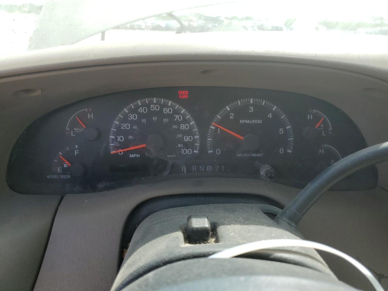 2000 Ford F150 VIN: 1FTRX17L6YKA61393 Lot: 57479714