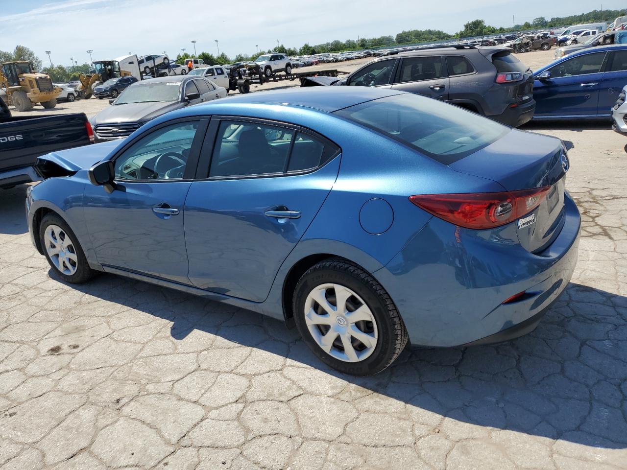 3MZBN1U79HM135734 2017 MAZDA 3 - Image 2