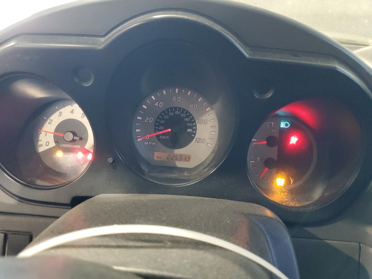 2004 Nissan Xterra Xe VIN: 5N1ED28T74C645717 Lot: 60731534