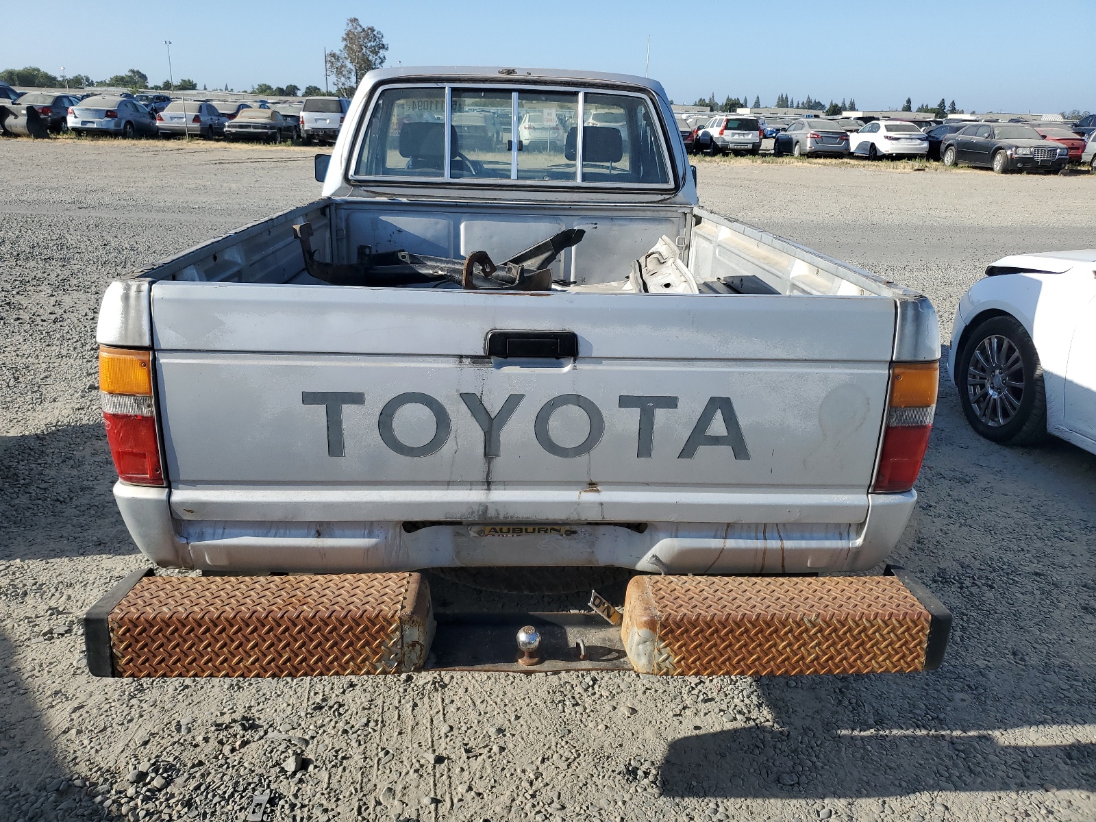 JT4RN67DXH5063349 1987 Toyota Pickup Xtracab Rn67 Dlx