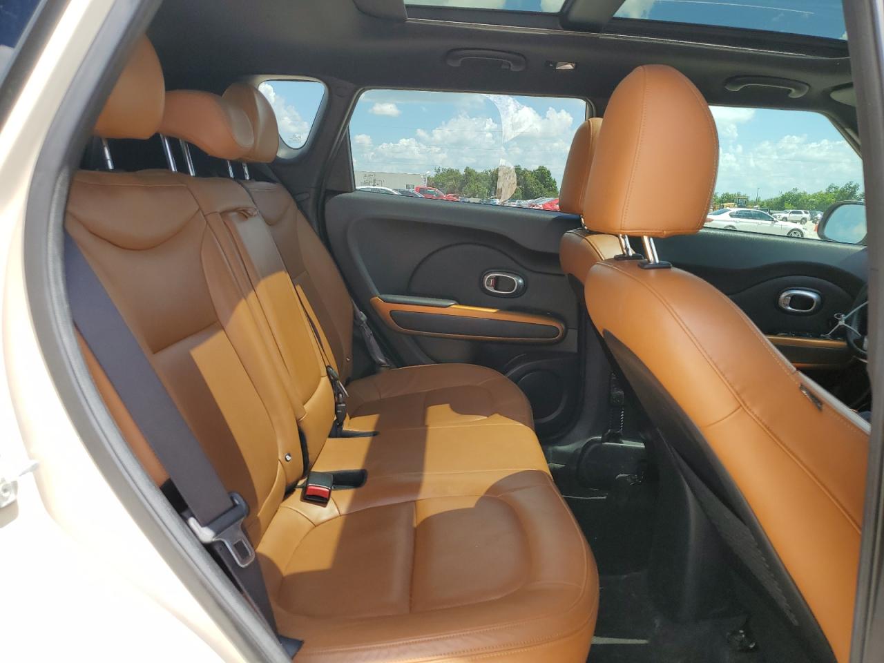 2015 Kia Soul ! VIN: KNDJX3A53F7123352 Lot: 60245584