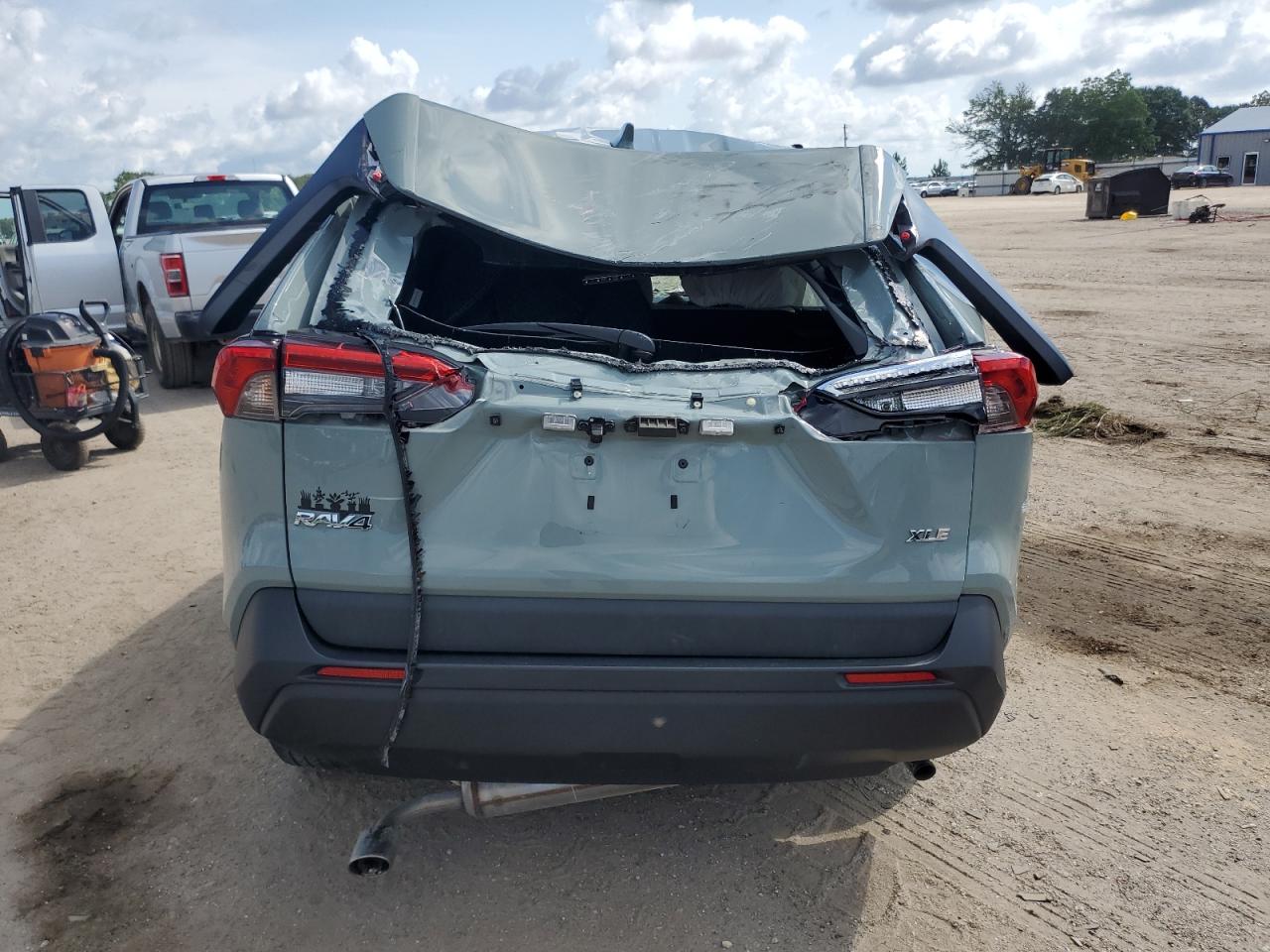 2021 Toyota Rav4 Xle VIN: 2T3W1RFV8MW134948 Lot: 57965634