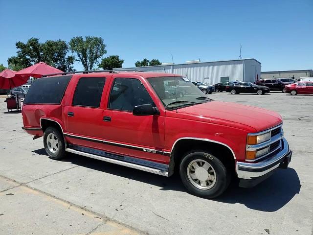 1997 Chevrolet Suburban C1500 VIN: 1GNEC16R9VJ360515 Lot: 60090314