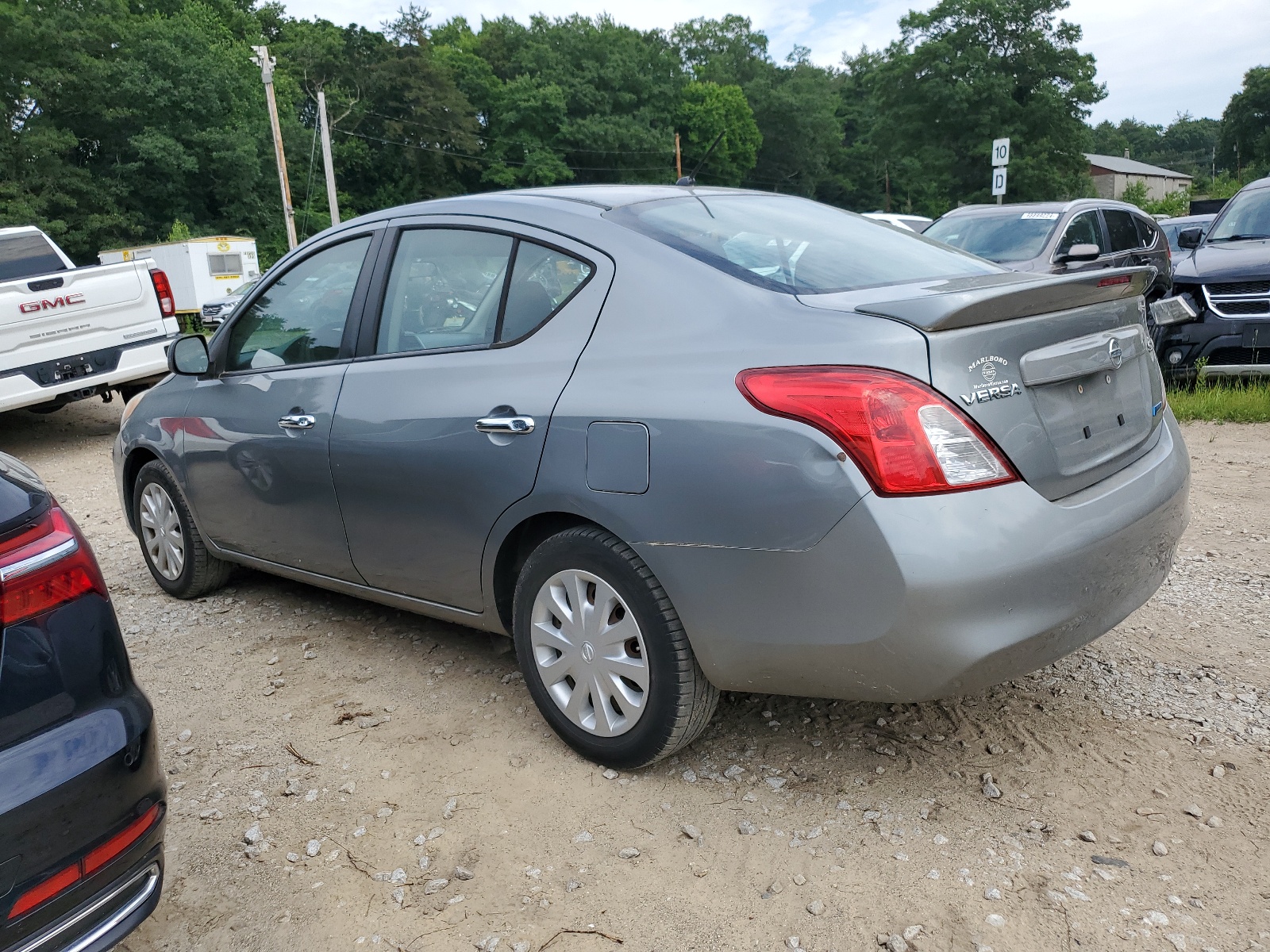 2013 Nissan Versa S vin: 3N1CN7AP8DL875874