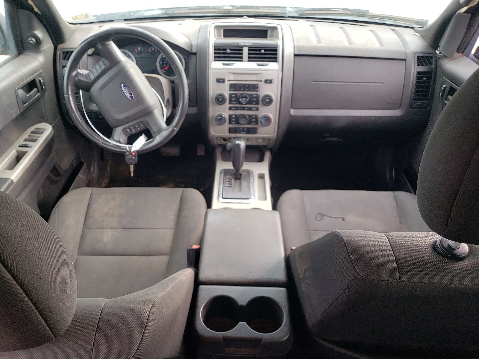 1FMCU9D74AKC27612 2010 Ford Escape Xlt