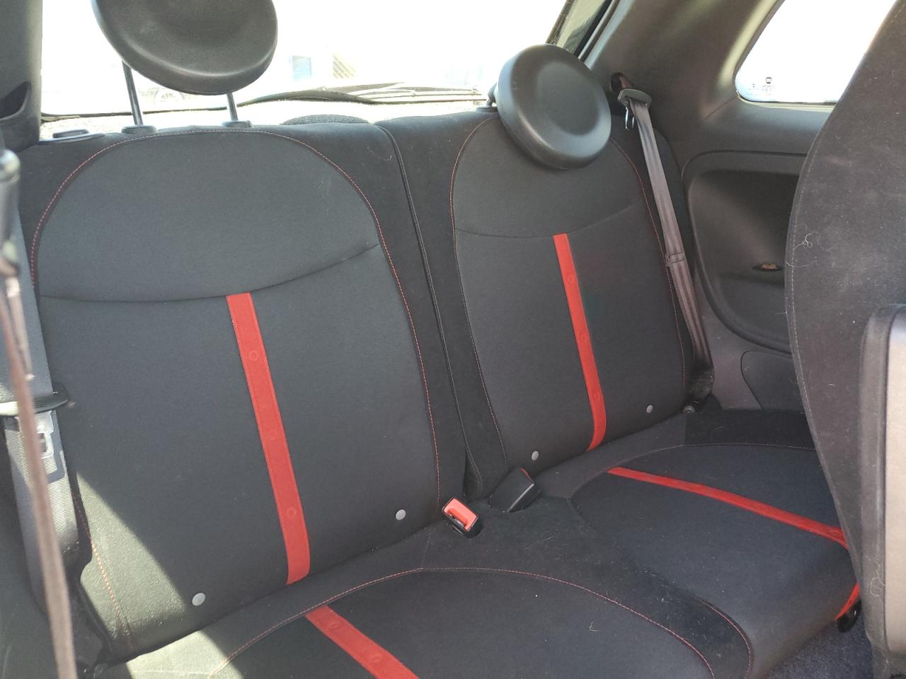 2015 Fiat 500 Abarth VIN: 3C3CFFFH8FT509233 Lot: 60120284