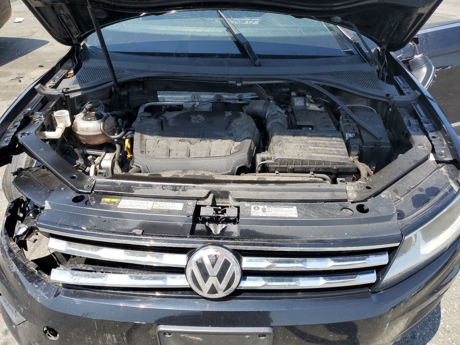 3VV2B7AX5JM050836 2018 Volkswagen Tiguan Se