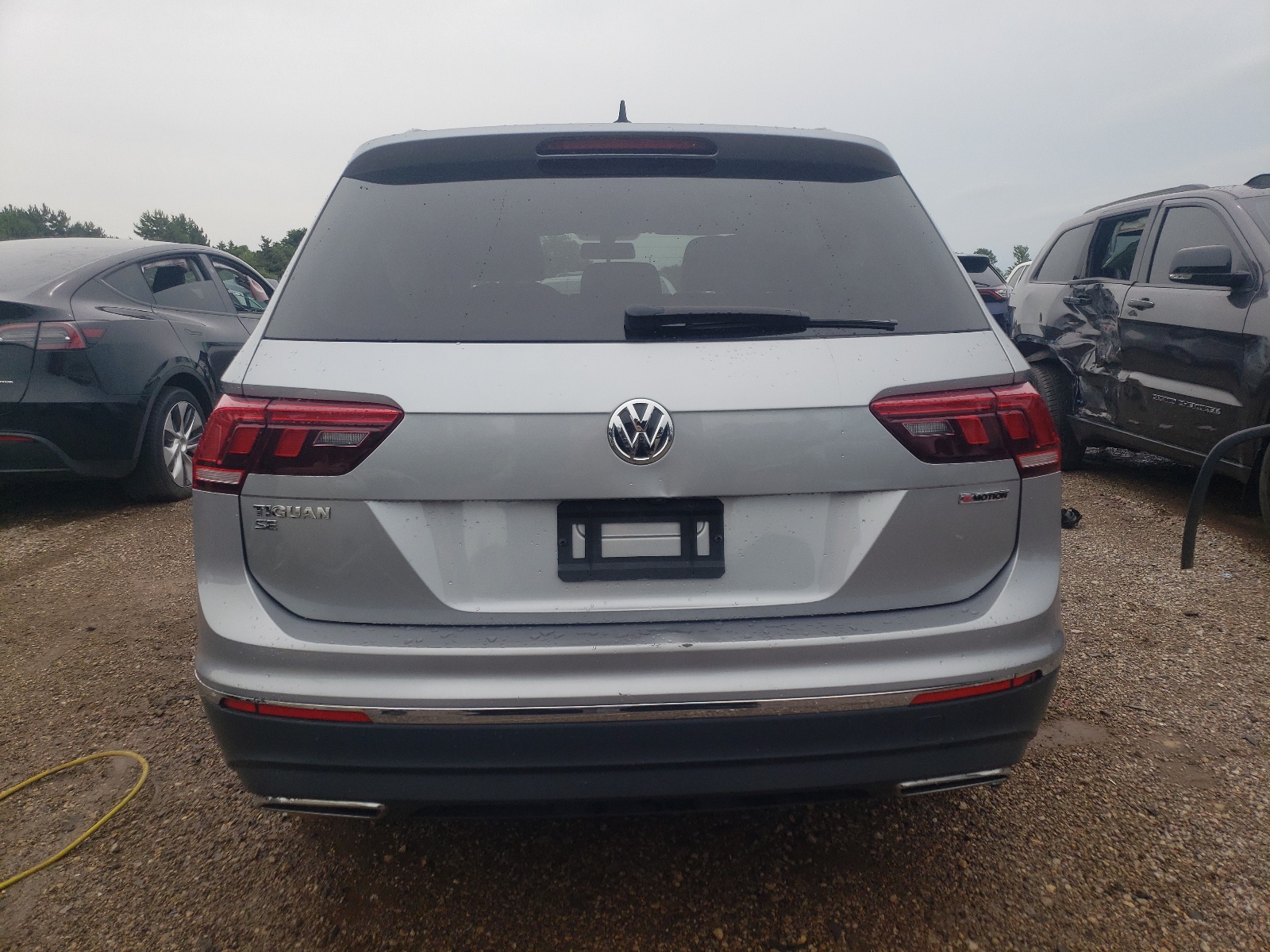 3VV2B7AX8LM040627 2020 Volkswagen Tiguan Se