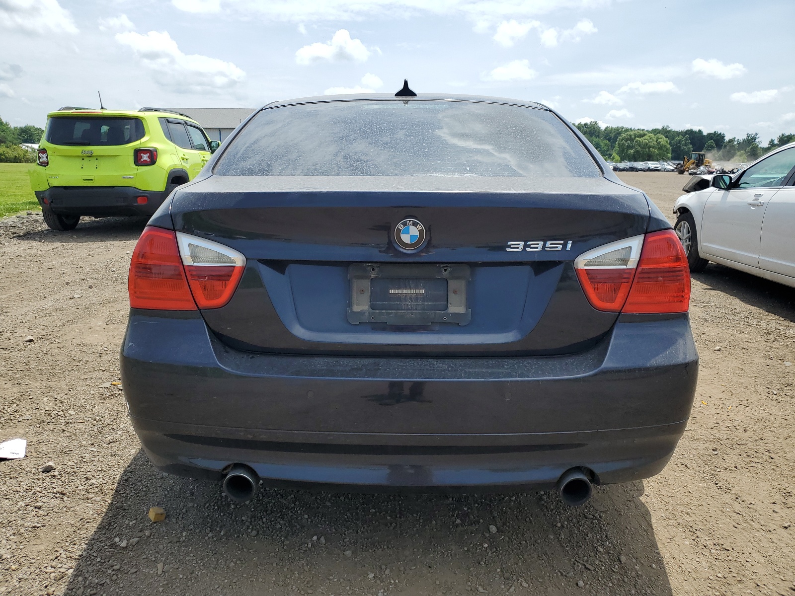 WBAVB73517KY60405 2007 BMW 335 I