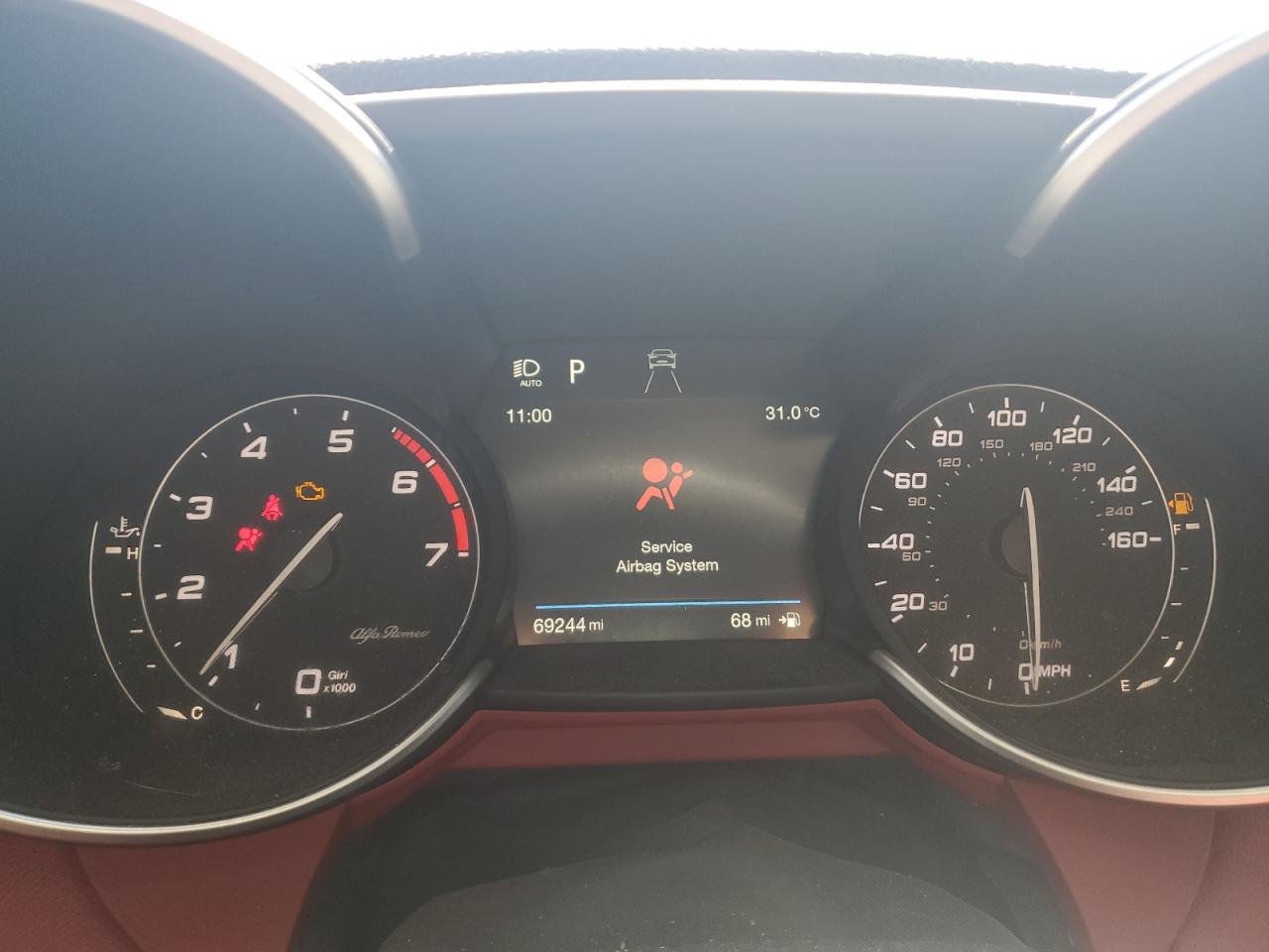 2017 Alfa Romeo Giulia Q4 VIN: ZARFAEDNXH7549076 Lot: 57463324