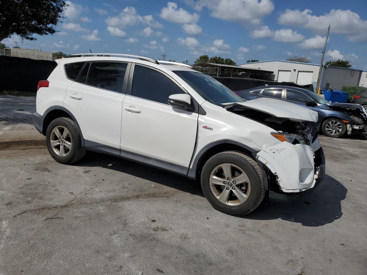 VIN 2T3RFREV8DW022022 2013 TOYOTA RAV4 no.4