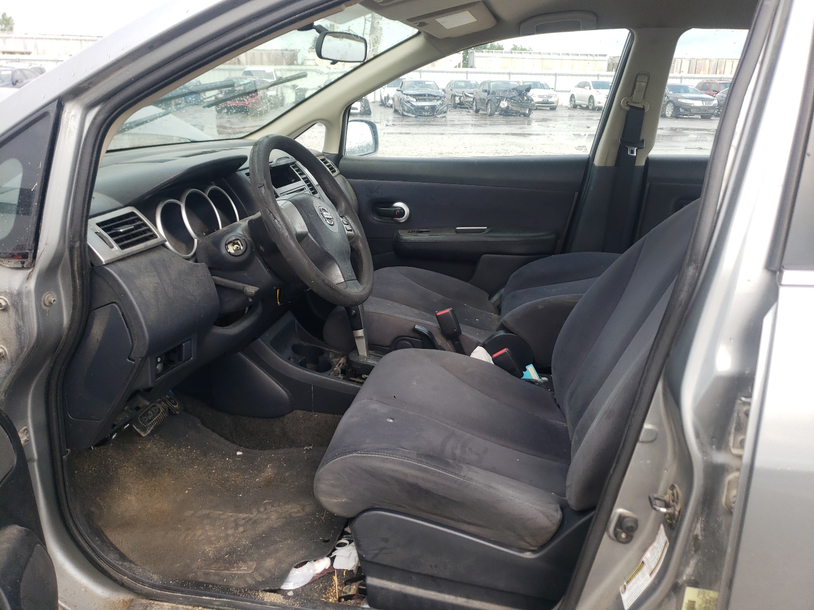 3N1BC11E59L352932 2009 Nissan Versa S