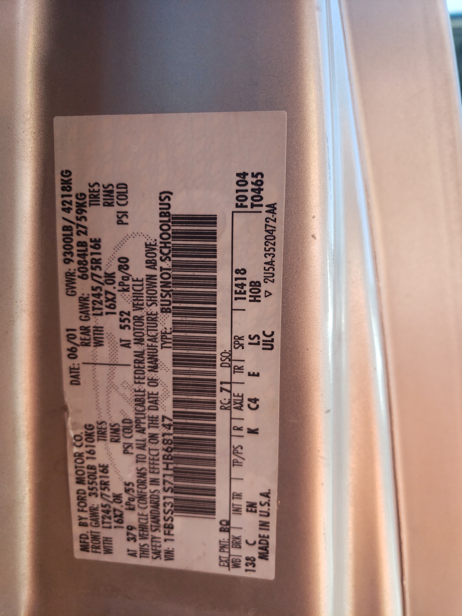 1FBSS31S71HB68147 2001 Ford Econoline E350 Super Duty Wagon