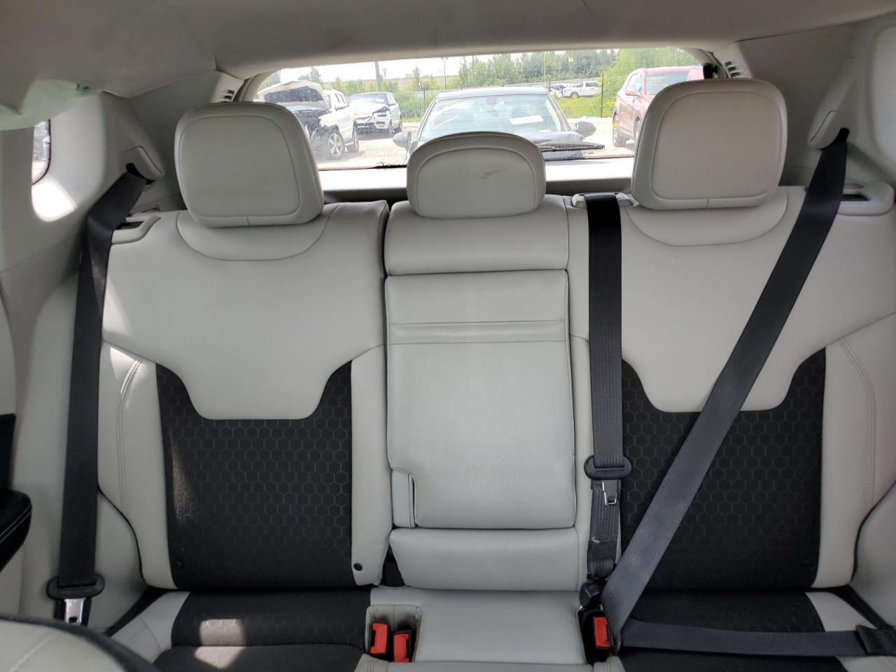 2018 Jeep Compass Latitude VIN: 3C4NJDBBXJT201918 Lot: 57211824