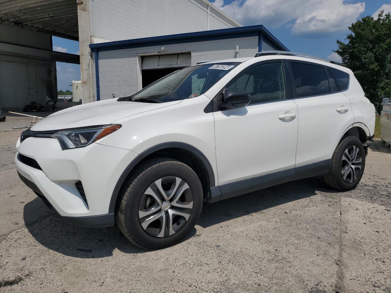 Fredericksburg, VA에서 판매 중인 2018 Toyota Rav4 Le - Rear End