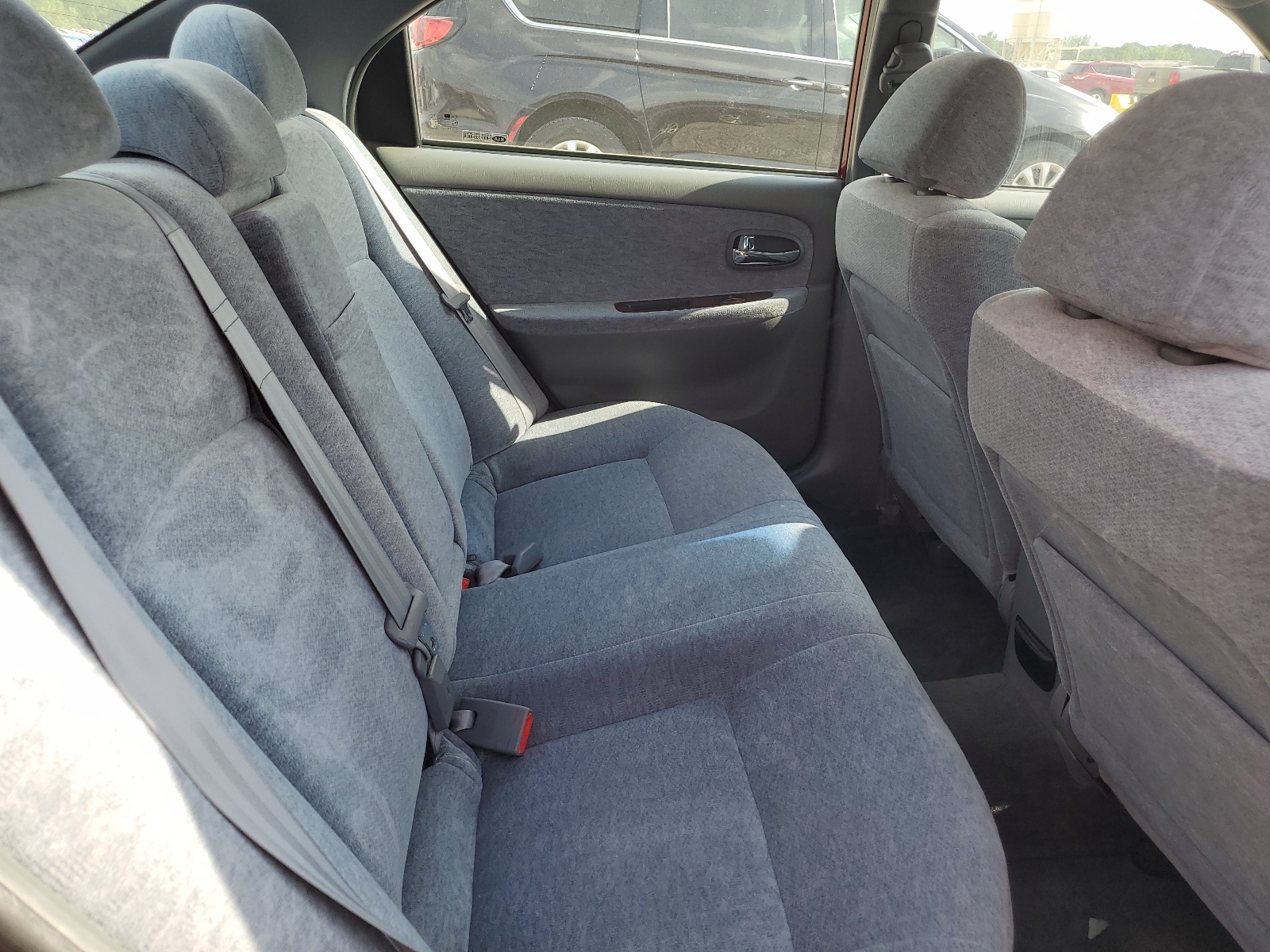 KNAGD128645312096 2004 Kia Optima Lx