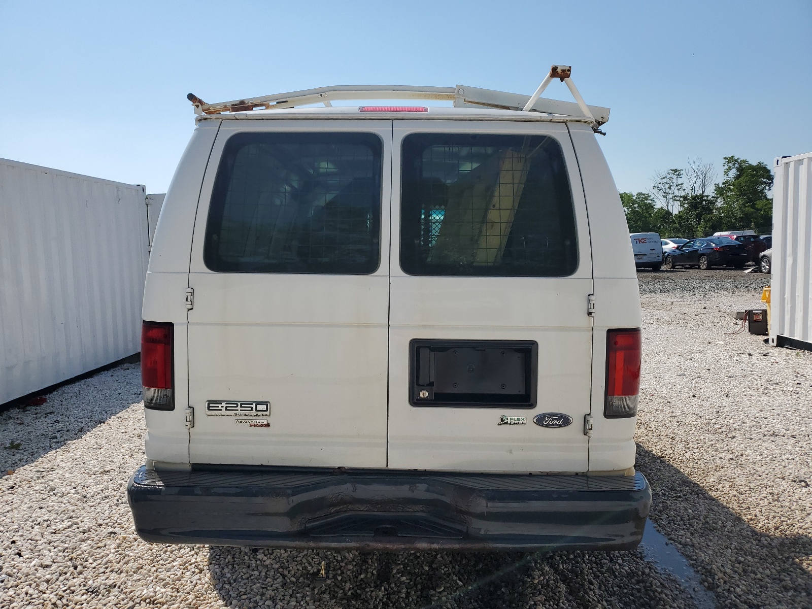 1FTNE2EW9BDA62122 2011 Ford Econoline E250 Van