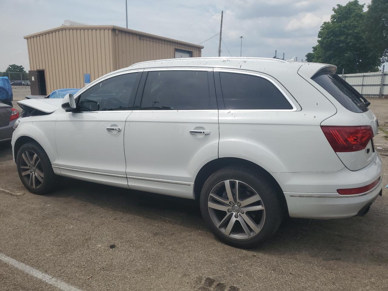 WA1LGAFE2FD029304 2015 AUDI Q7 - Image 2