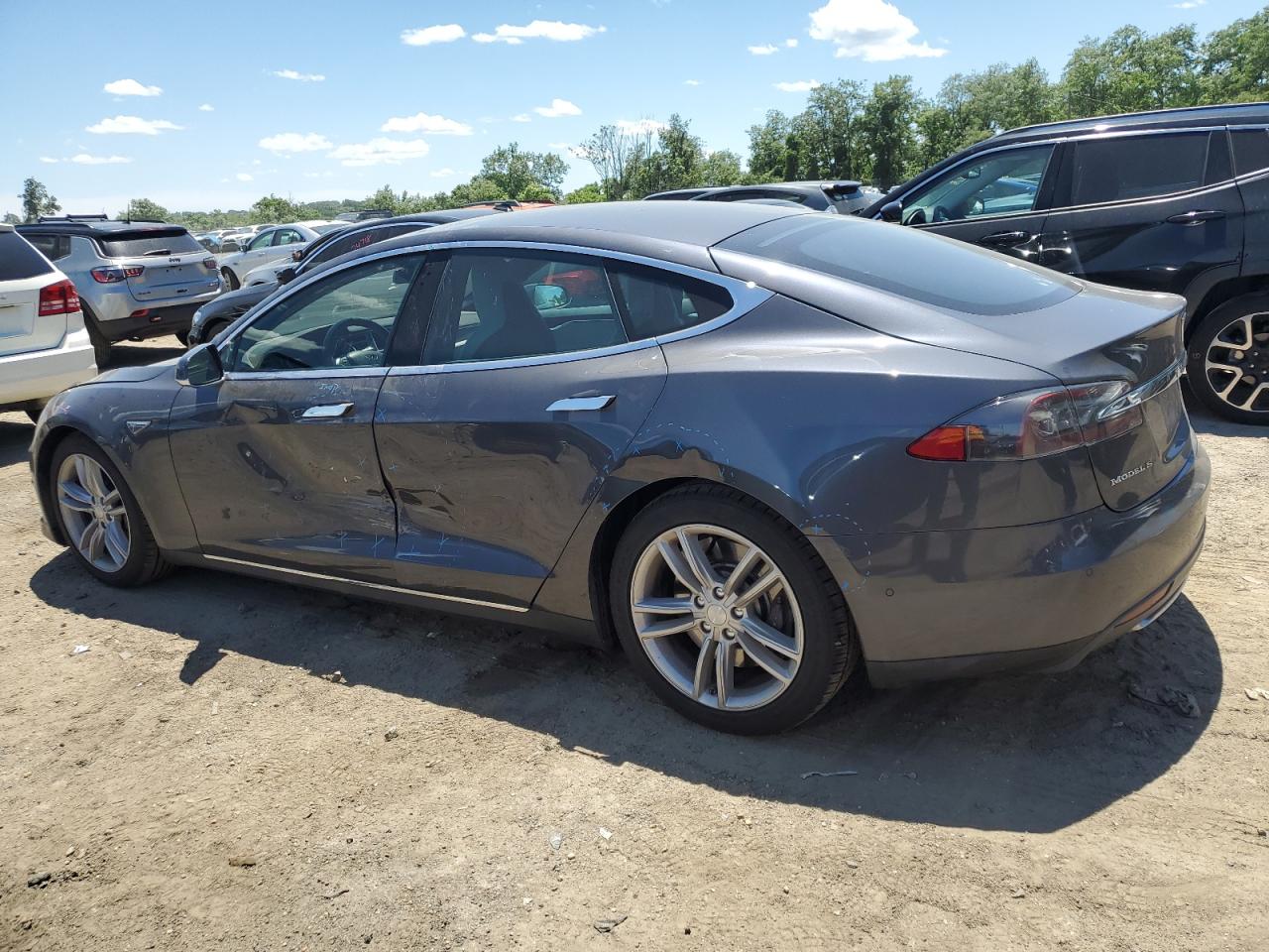 5YJSA1E25FF103107 2015 TESLA MODEL S - Image 2