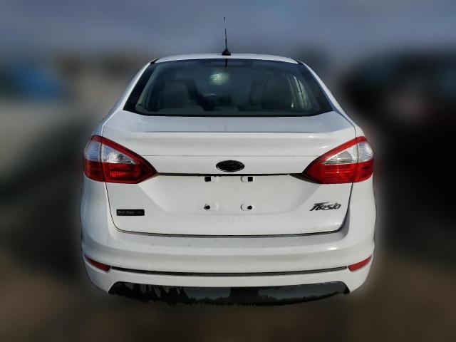  FORD FIESTA 2015 Білий