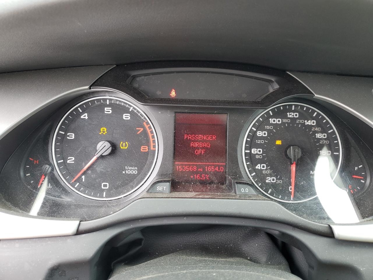 2011 Audi A4 Premium Plus VIN: WAUHFAFL4BN034017 Lot: 60695844