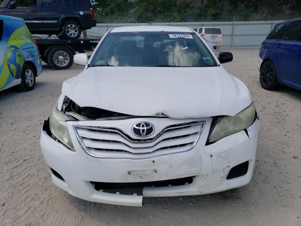 2010 Toyota Camry - Image 5