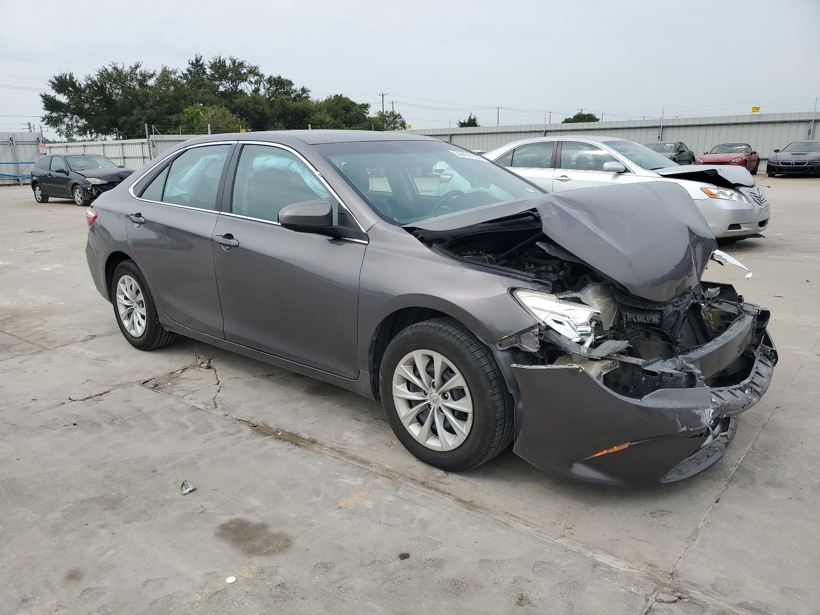 2017 Toyota Camry Le vin: 4T1BF1FKXHU274313