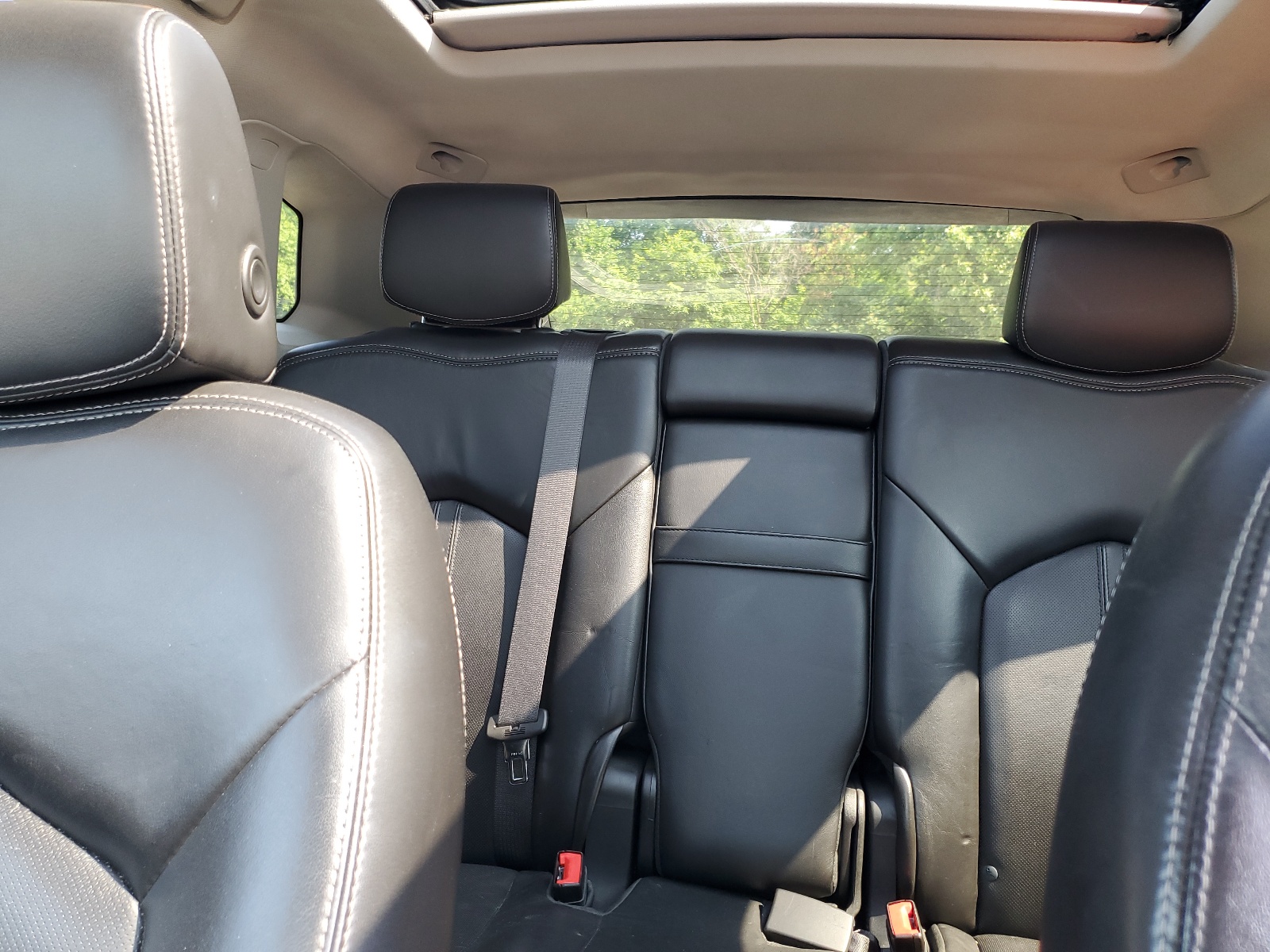 3GYFNEE37CS517492 2012 Cadillac Srx Performance Collection