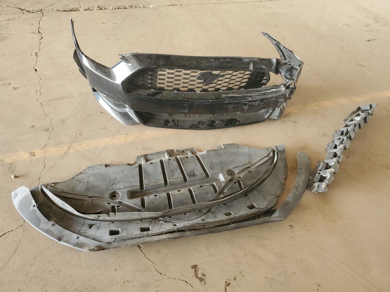 2015 Ford Mustang VIN: 1FATP8EM2F5371987 Lot: 60970154