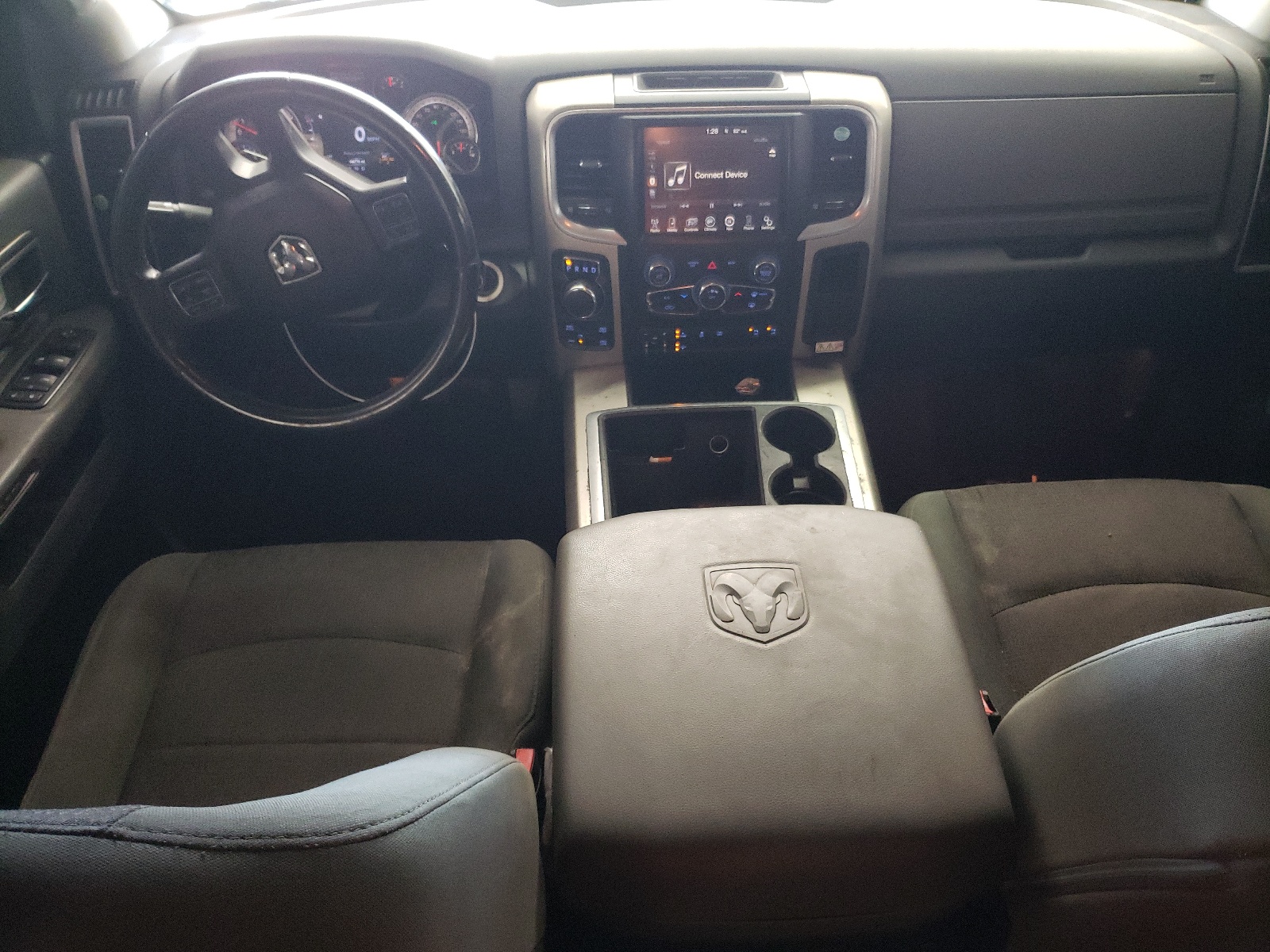 1C6RR7TM0FS556088 2015 Ram 1500 Slt