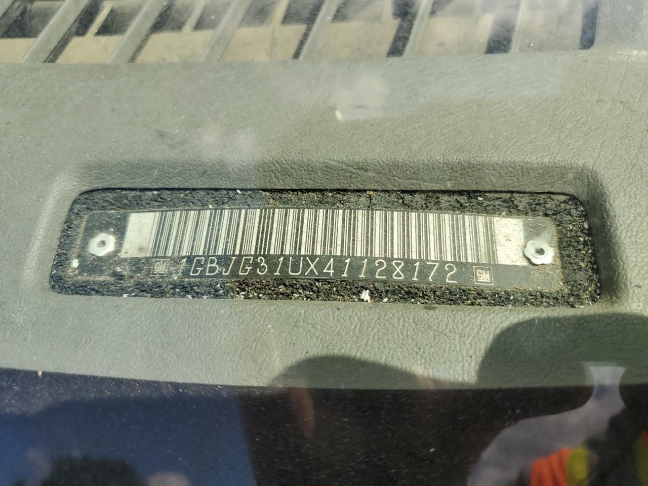 2004 Chevrolet Express G3500 VIN: 1GBJG31UX41128172 Lot: 59519834