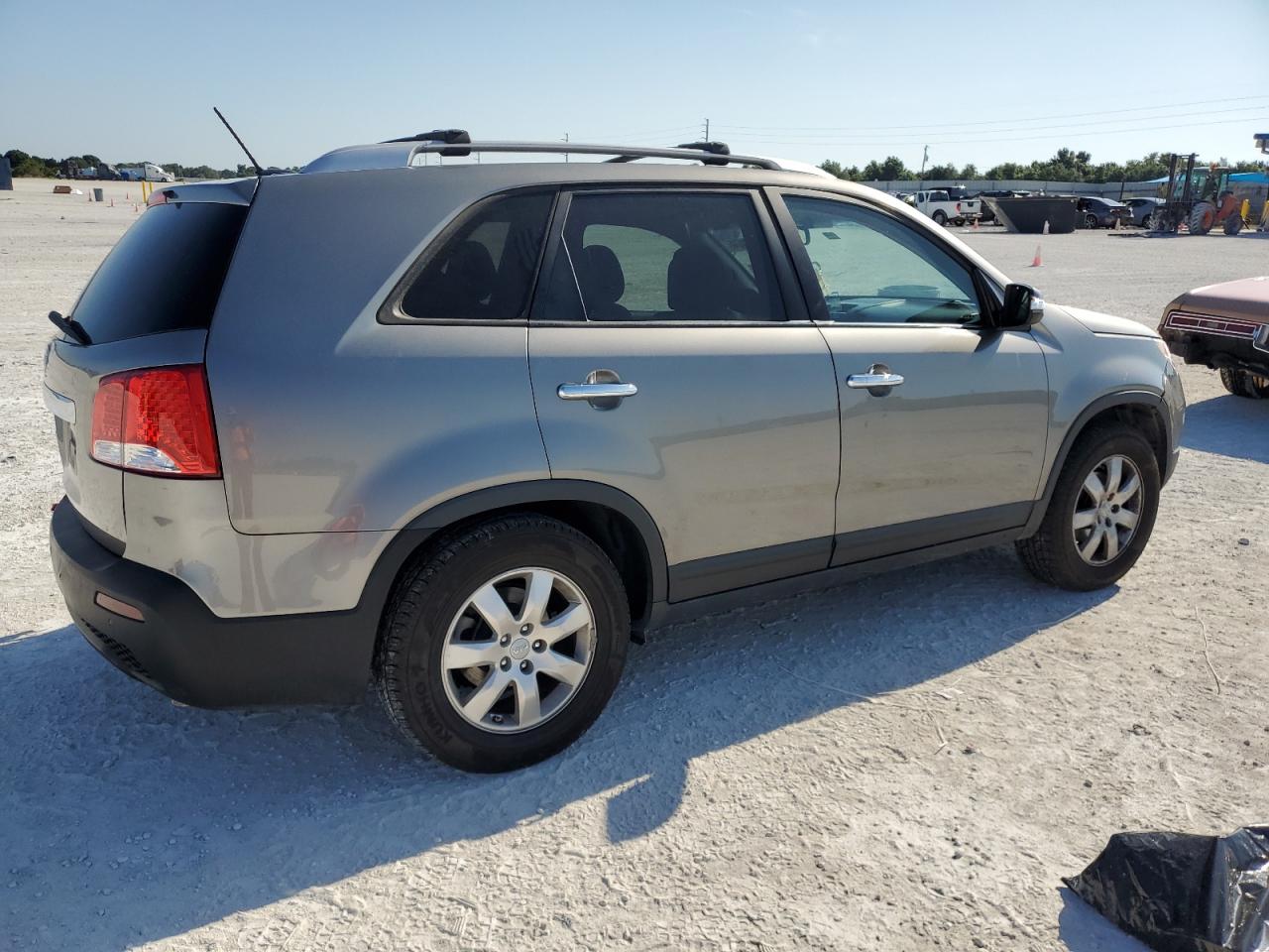 2013 Kia Sorento Lx VIN: 5XYKT3A62DG406589 Lot: 57887474