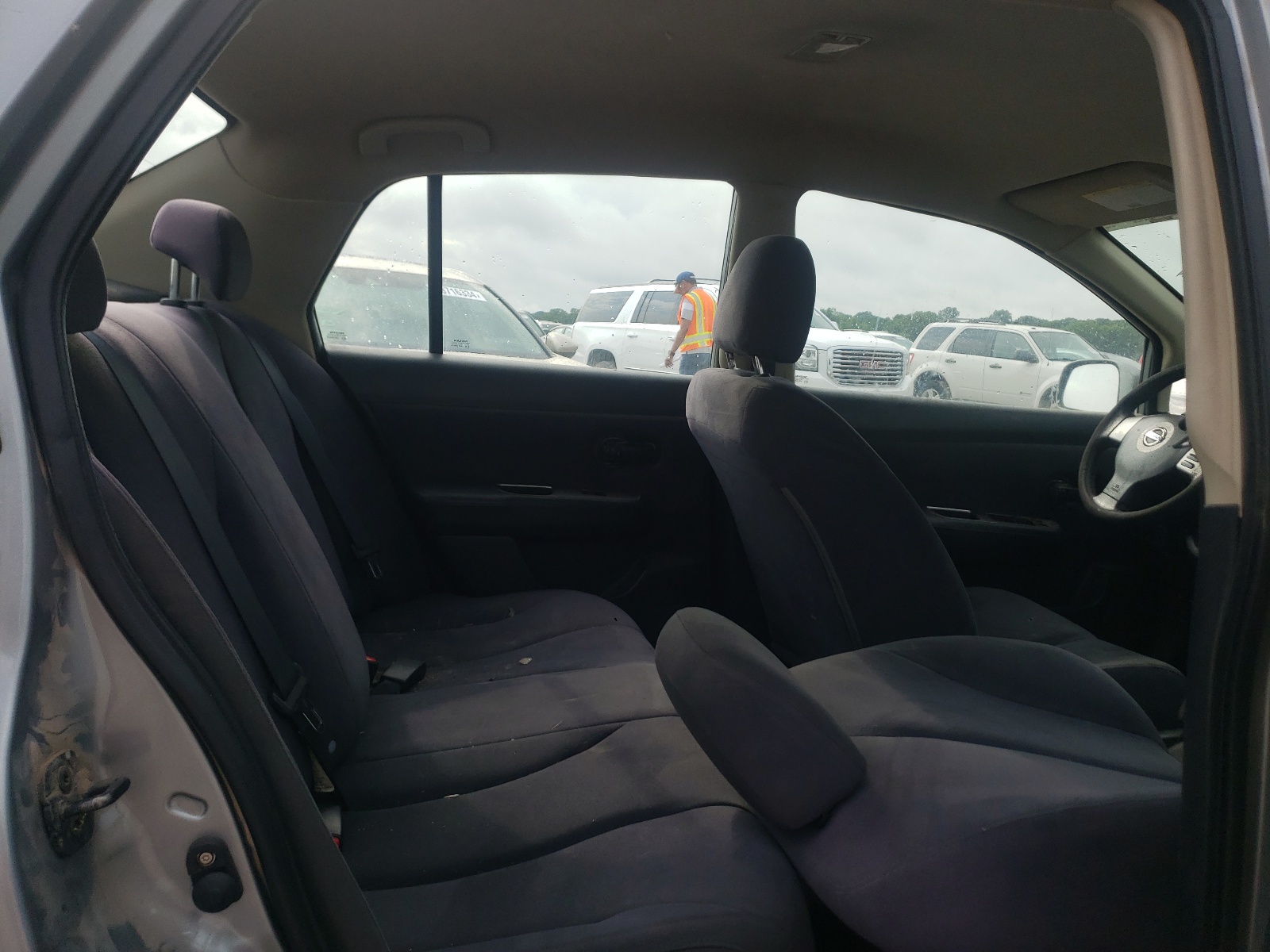 3N1BC11E59L352932 2009 Nissan Versa S