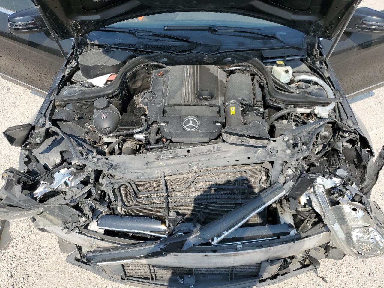 2012 Mercedes-Benz C 250 VIN: WDDGF4HB1CR218223 Lot: 57574784