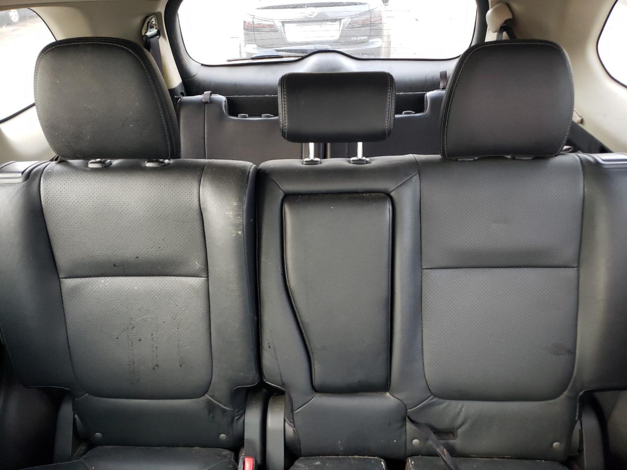 2016 Mitsubishi Outlander - Image 10
